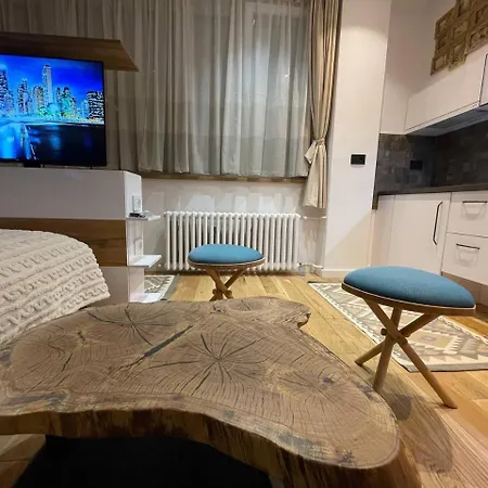 Tiny Nest - Sava Center,